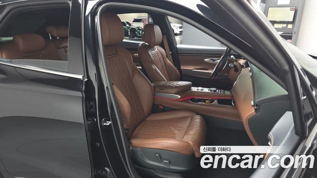 Genesis GV70, 2022 10