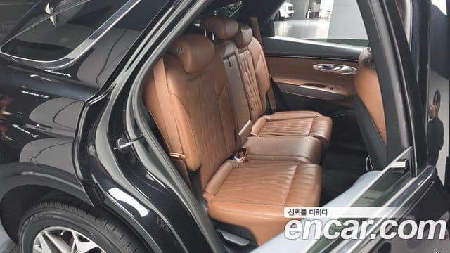 Genesis GV70, 2022 11