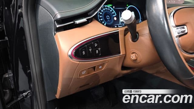 Genesis GV70, 2022 13