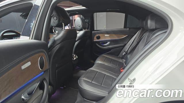 Mercedes-Benz E-класс W213 Exclusive, 2021 12