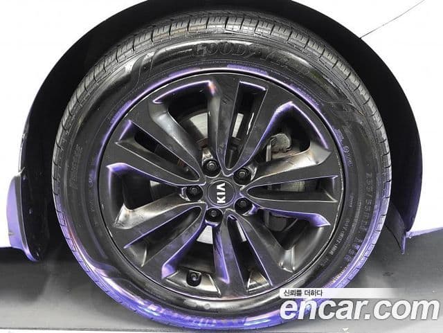 Kia All New Carnival Prestige, 2015 8