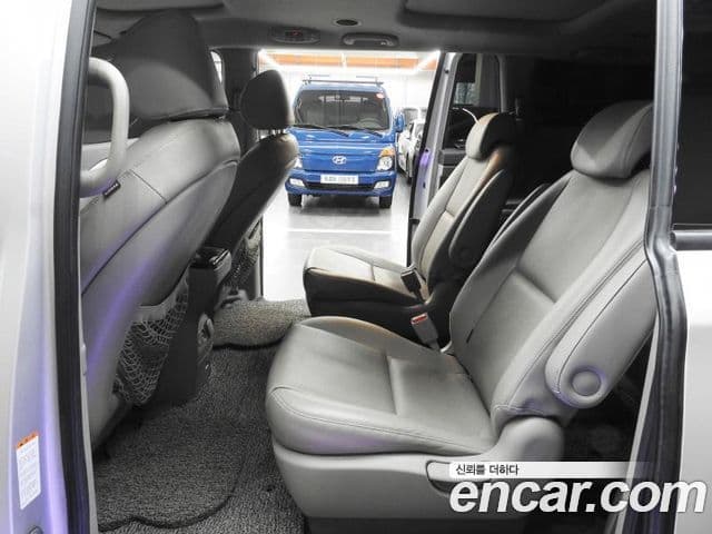 Kia All New Carnival Prestige, 2015 10