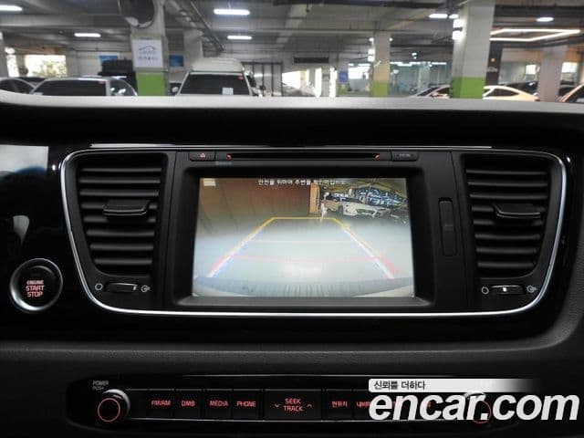 Kia All New Carnival Prestige, 2015 17