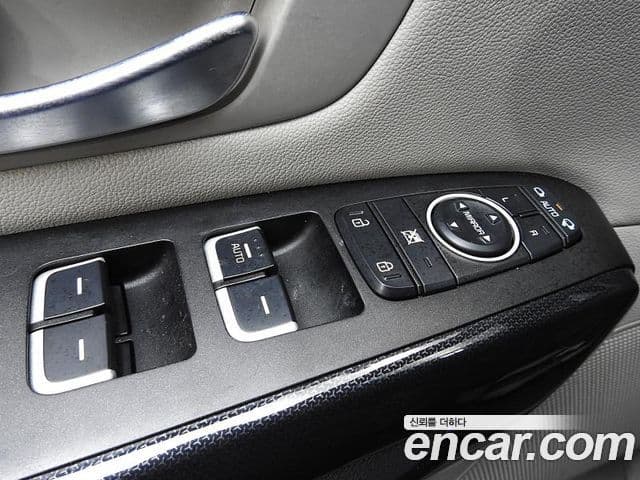 Kia All New Carnival Prestige, 2015 20