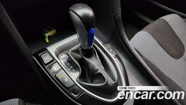 Hyundai Veloster (JS) Modern, 2018 9