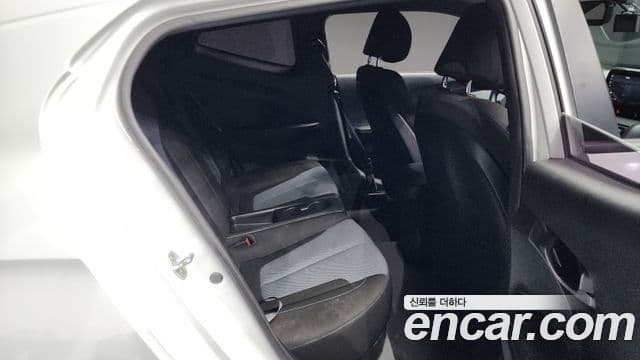 Hyundai Veloster (JS) Modern, 2018 12