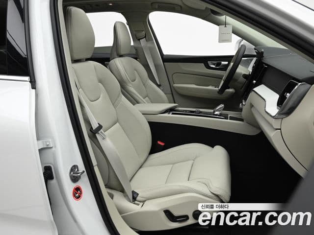 Volvo XC60 2세대 B5 Ultra Bright Air подвеска, 2026 10