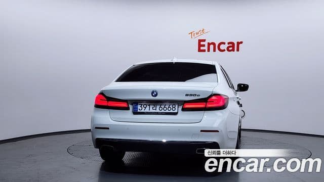 BMW 5시리즈 (G30) Luxury, 2022 4