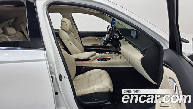 Genesis GV70, 2024 10