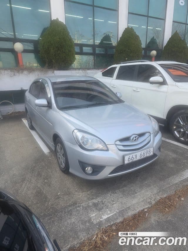 Hyundai 베르나 트랜스폼 Luxury, 2010 1