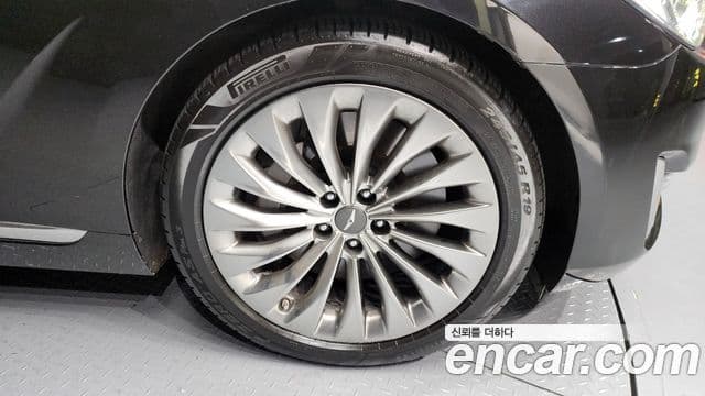 Genesis EQ900 Premium Luxury, 2018 все фото