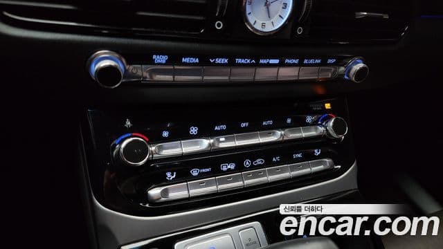 Genesis EQ900 Premium Luxury, 2018 16