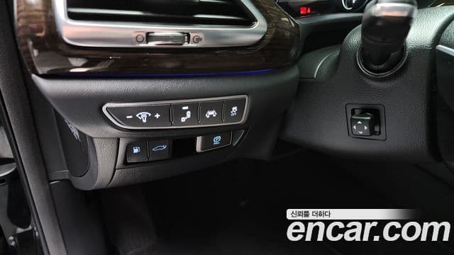 Genesis EQ900 Premium Luxury, 2018 17