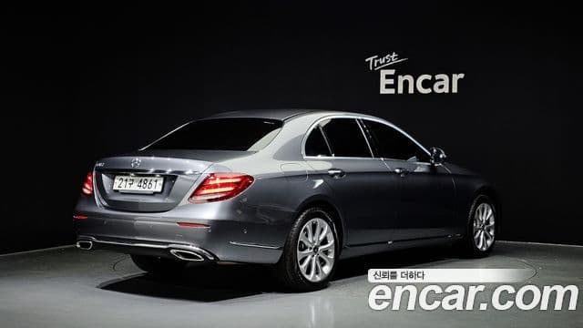 Mercedes-Benz E-класс W213 Exclusive, 2018 2
