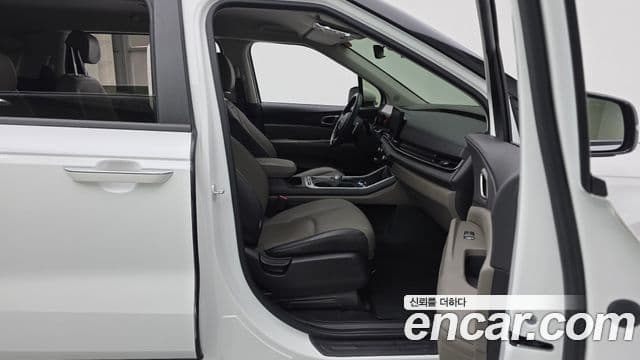 Kia The / новый New Carnival 4세대 Prestige, 2024 11