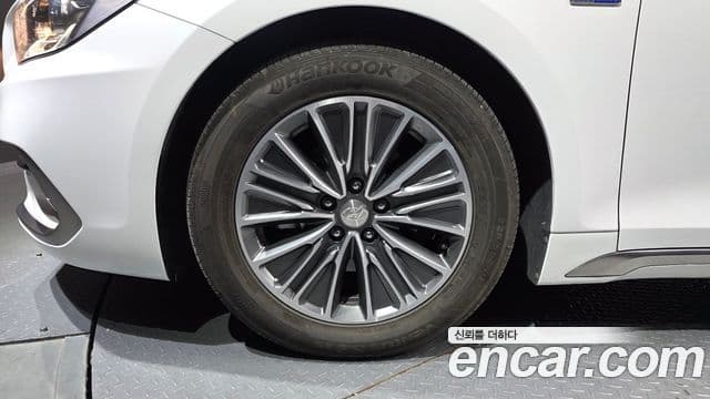 Hyundai Grandeur IG гибрид Premium, 2019 все фото