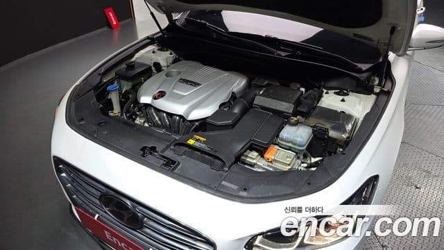 Hyundai Grandeur IG гибрид Premium, 2019 6