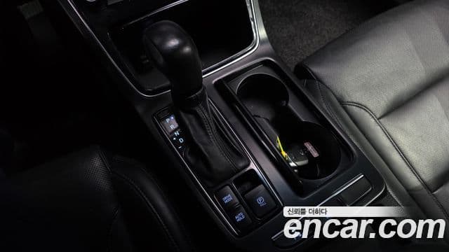 Hyundai Grandeur IG гибрид Premium, 2019 9