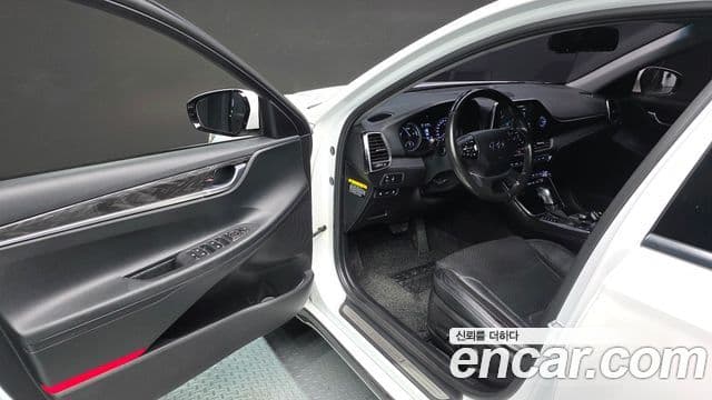 Hyundai Grandeur IG гибрид Premium, 2019 12