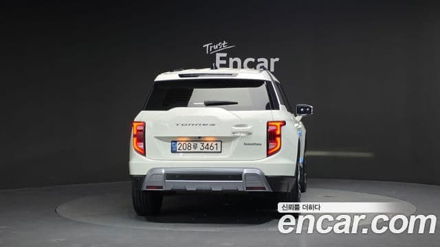 KG모빌리티(SsangYong) Torres T7, 2023 4