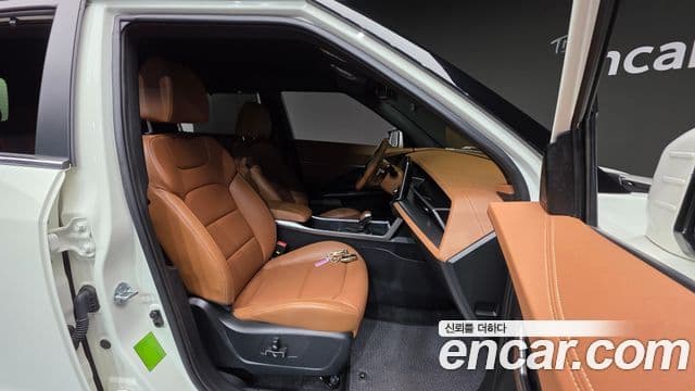 KG모빌리티(SsangYong) Torres T7, 2023 10