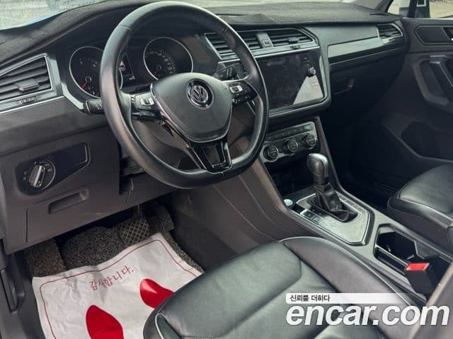 Volkswagen Tiguan 2세대 Premium, 2020 8