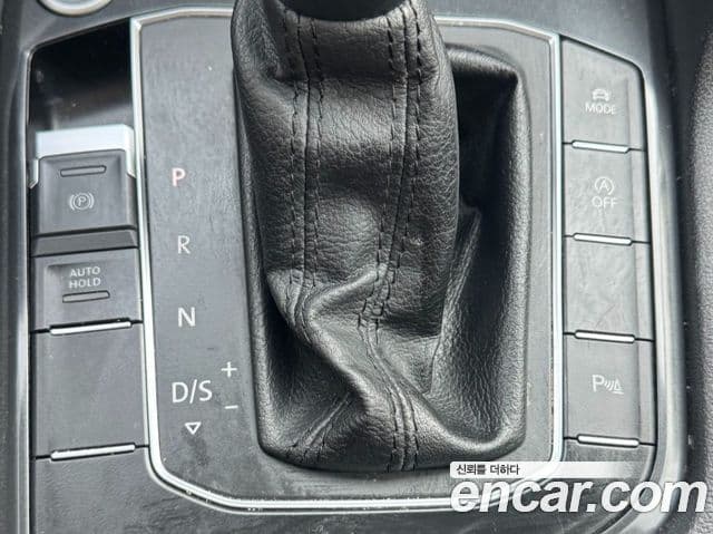 Volkswagen Tiguan 2세대 Premium, 2020 17