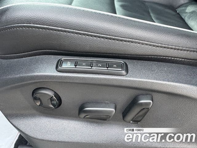 Volkswagen Tiguan 2세대 Premium, 2020 19