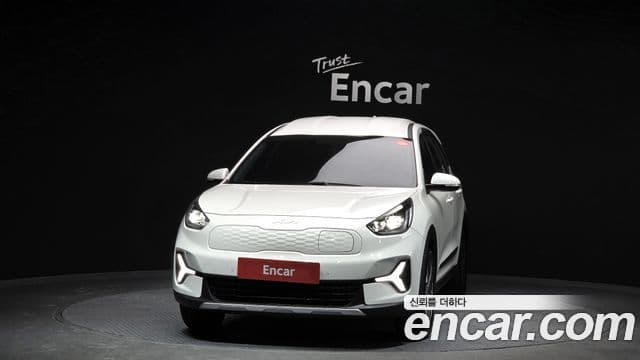 Kia Niro Plus Air, 2023 3