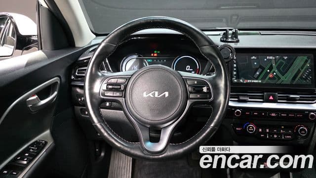 Kia Niro Plus Air, 2023 13