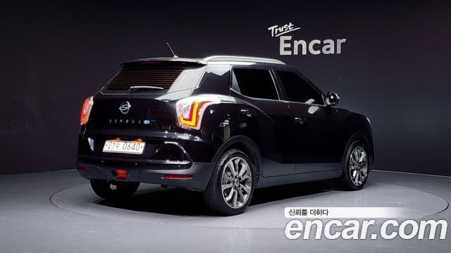 KG모빌리티(SsangYong) Tivoli дизель LX 2WD, 2016 2