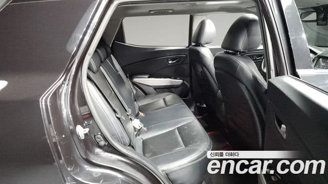 KG모빌리티(SsangYong) Tivoli дизель LX 2WD, 2016 12