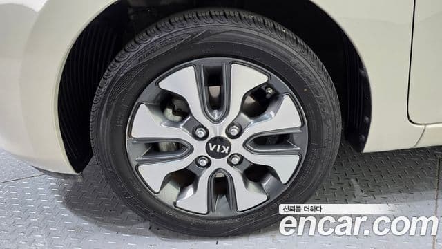 Kia The / новый New Morning Deluxe, 2016 все фото