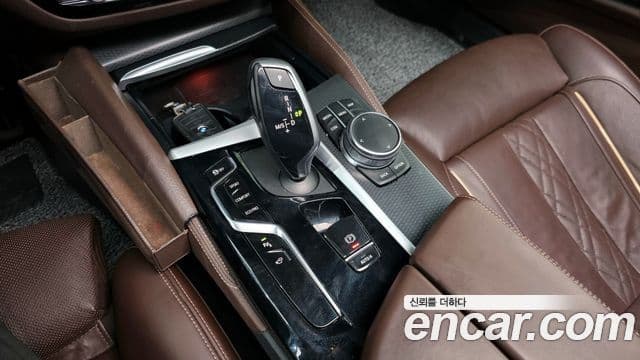 BMW 5시리즈 (G30) 523d xDrive M Sport, 2023 9