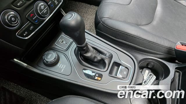 Jeep Cherokee(KL) 2.4 Longitude high AWD, 2019 9