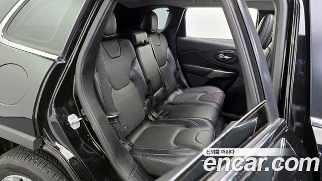 Jeep Cherokee(KL) 2.4 Longitude high AWD, 2019 12