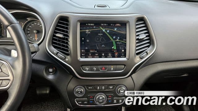 Jeep Cherokee(KL) 2.4 Longitude high AWD, 2019 15