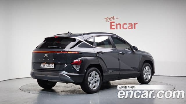 Hyundai Kona гибрид (SX2) Premium, 2023 2