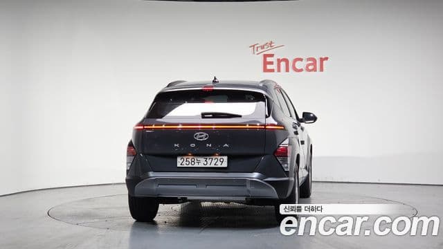 Hyundai Kona гибрид (SX2) Premium, 2023 4