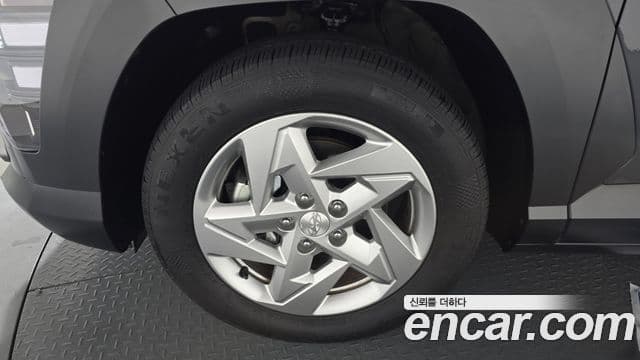 Hyundai Kona гибрид (SX2) Premium, 2023 все фото