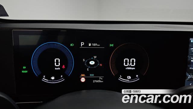 Hyundai Kona гибрид (SX2) Premium, 2023 8