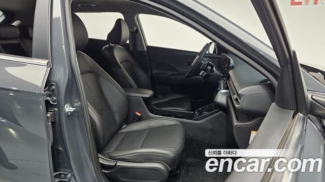 Hyundai Kona гибрид (SX2) Premium, 2023 10