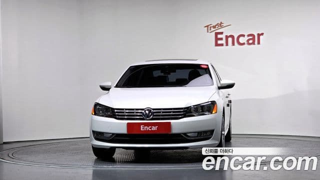 Volkswagen The / новый New Passat B7, 2013 3