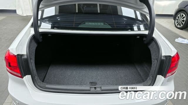 Volkswagen The / новый New Passat B7, 2013 20