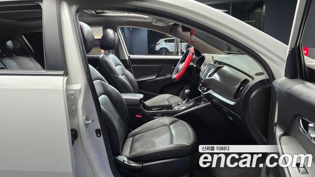 Kia Sportage R топовая версия, 2013 10