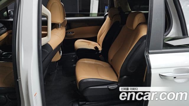 Kia Carnival 4세대 Prestige, 2023 12