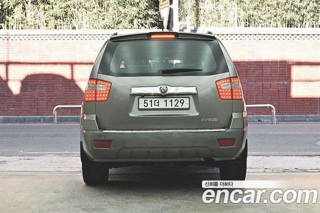 Kia Mohave топовая версия, 2011 4