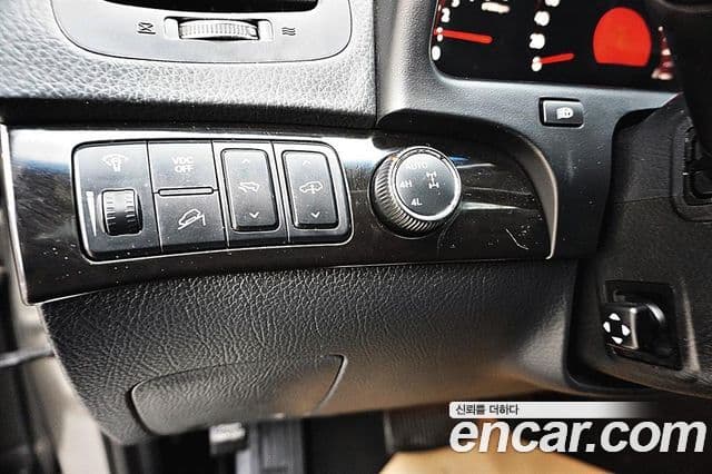 Kia Mohave топовая версия, 2011 18