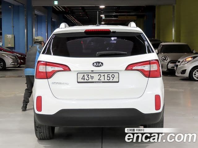 Kia New Sorento R Trendy, 2014 3
