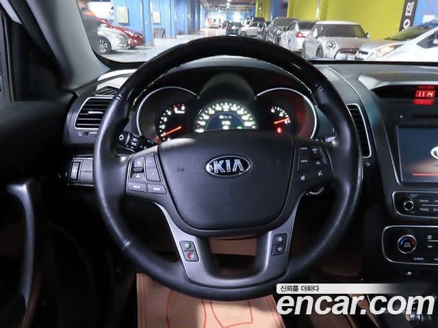 Kia New Sorento R Trendy, 2014 10